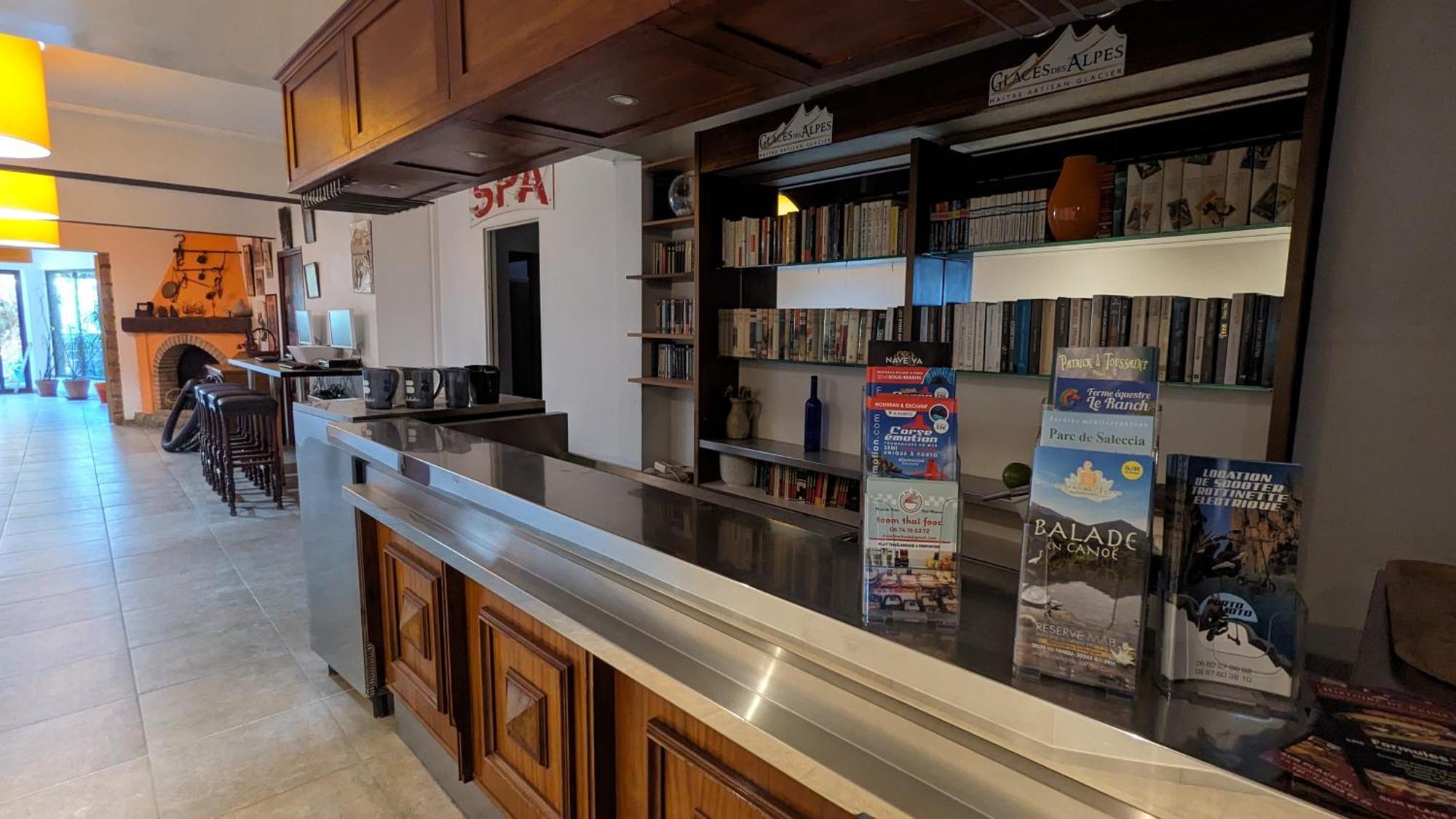 Le Porto T3 55M2 Vue Mer Immeuble Traditionnel En Pierre De Taille Avec Prestations Exceptionnelles Barbecue Ordinateur Videosurveillance Terrasse Panoramique 外观 照片